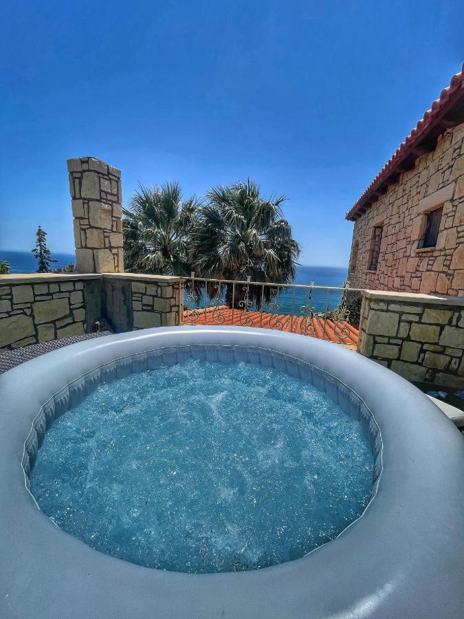 Elouthia Residence With Sea View And Hot Tub Tsoútsouros Extérieur photo